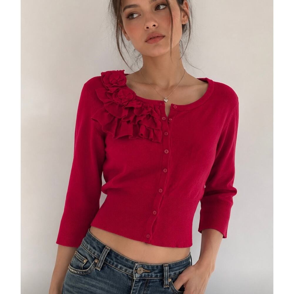 New Elle Red Ruffle Floral Embellished 3/4 Sleeve Cardigan Sweater coquette L